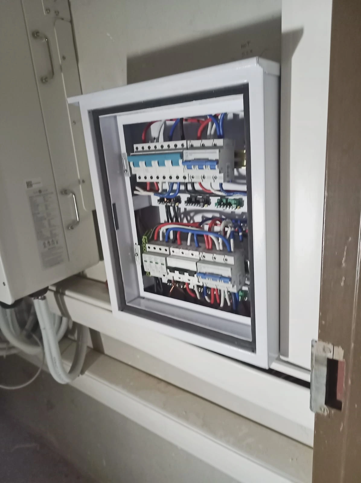Re-installation of Distribution board of the inverter